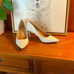 Alfani White Pumps
